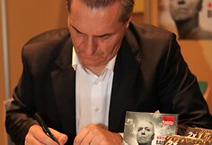Algirdas Kau&scaron;pėdas