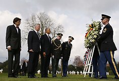 B.Obama ir Belgijos karalius Phillipe'as amerikiečių kapinėse