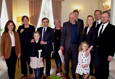 E.Nekro&scaron;ius su &scaron;eima ir &bdquo;Meno forto&ldquo; grupė Italijos ambasadoje (1)
