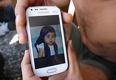 Pabėgėliams svarbiausias dalykas &ndash; jų turimas i&scaron;manusis telefonas