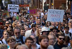 Mitingas už mokslą