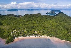 Tree House Villas