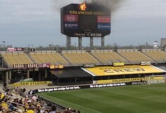 Gaisras &bdquo;Columbus Crew&ldquo; stadione.