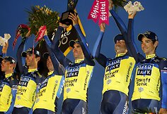 Geriausia komanda &ndash; &bdquo;Saxo-Tinkoff&ldquo; su Alberto Contadoru.