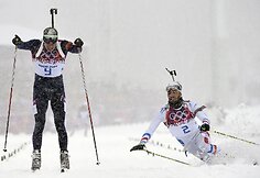 Emilis Hegle Svendsenas ir Martinas Fourcade'as fini&scaron;uoja