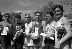 Janas Gadovičius su sportininkais, 1950 m.