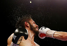 Jorge'as Linaresas prie&scaron; Anthony Crolla