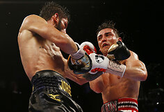 Jorge'as Linaresas prie&scaron; Anthony Crolla