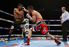 Jorge'as Linaresas prie&scaron; Anthony Crolla