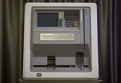 Pirmasis bankomatas