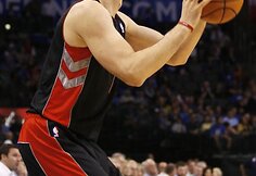 Jono Valančiūno vedama „Toronto Raptors“ nusileido „Oklahoma Thunder“ ekipai 88:108