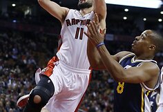&bdquo;Toronto Raptors&ldquo; ekipa po trijų pratęsimų nusileido &bdquo;Utah Jazz&ldquo; atstovams 133:140