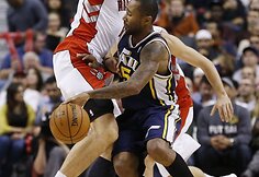 &bdquo;Toronto Raptors&ldquo; ekipa po trijų pratęsimų nusileido &bdquo;Utah Jazz&ldquo; atstovams 133:140