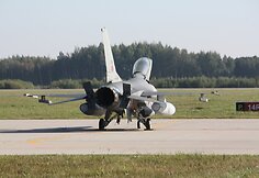„Šiaulių“ futbolininkai – NATO oro bazėje Zokiniuose