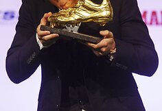 Cristiano Ronaldo įteiktas „Auksinio batelio“ prizas
