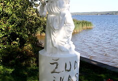 Drąsiui Kedžiui skirtas paminklas