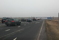 Automobilių spūstys prie Palangos