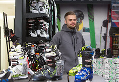 Žiemos sporto inventorius / "Sportland" / J.Kalinsko nuotr.