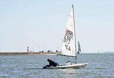 LR buriavimo taurė