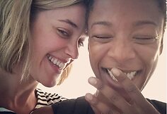 Lauren Morelli ir Samira Wiley