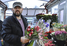 Kovo 8-ąją, kai minima tarptautinė moters diena, pagyvėjo prekyba gėlėmis