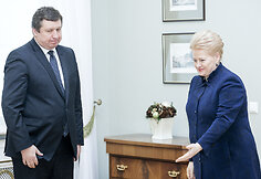 Raimundas Karoblis, Dalia Grybauskaitė