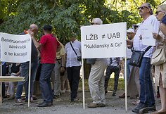 Protesto akcija prie Lietuvos žydų bendruomenės būstinės Vilniuje