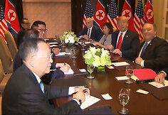 Kim Jong Unas ir Donaldas Trumpas