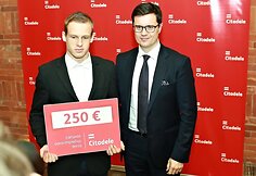 Piniginius apdovanojimus gavo ir 4-8 vietas parolimpiadoje užėmę sportininkai