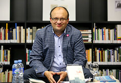 Vertėjas Nerijus &Scaron;epetys