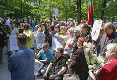 Protesto akcija prie Norvegijos ambasados Vilniuje