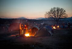 Idomeni pabėgėlių stovykloje &scaron;venčiamas Nauruzas - persų naujieji metai