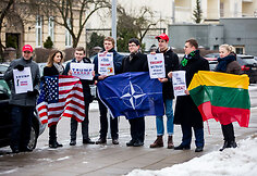 Donaldo Trumpo ir NATO palaikymo akcija