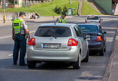 Rytinis &scaron;e&scaron;tadienio reidas Vilniaus Sukilėlių gatvėje