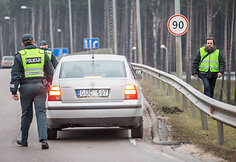 Rytinis policijos reidas
