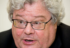 Reinhardas B&uuml;tikoferis