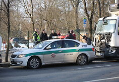 Antakalnio gatvėje susidūrė 4 automobiliai