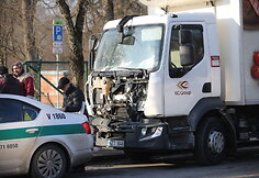 Antakalnio gatvėje susidūrė 4 automobiliai