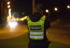 Kelių policijos naktinis reidas