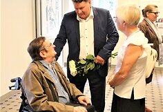 Garsus lietuvių išeivijos dailininkas Vytautas Kasiulis atgulė Menininkų kalnelyje