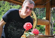Rožės tėvų atminimui