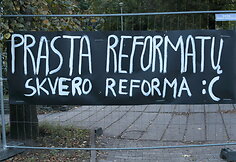Plakatai Reformatų skvere