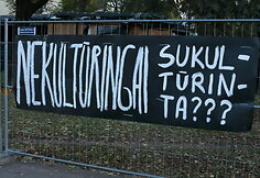 Plakatai Reformatų skvere