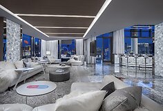 Menininko Damieno Hirsto kurtas brangiausio Las Vegaso viešbučio kambario interjeras