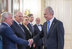 Prezidentas dalyvavo susitikime užsienio politikos ir saugumo klausimams aptarti