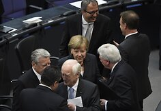 Vokietija penktadienį paminėjo savo &bdquo;i&scaron;vadavimo&ldquo; nuo nacizmo 70-ąsias metines 