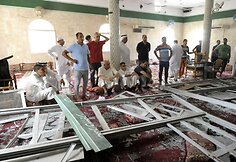 Saudo Arabijos &scaron;iitų mečetėje susisprogdino mirtininkas