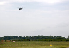 Lietuvos kariuomenė įsigijo naują paie&scaron;kos ir gelbėjimo sraigtasparnį &bdquo;Eurocopter&ldquo; AS365N3+  &bdquo;Dauphin&ldquo;.