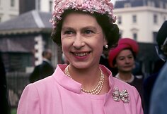 Didžiosios Britanijos karalienė Elizabeth II (1967 m.)