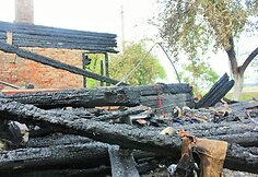 Kėdainių rajone naktį sudegė namas, žuvo žmogus